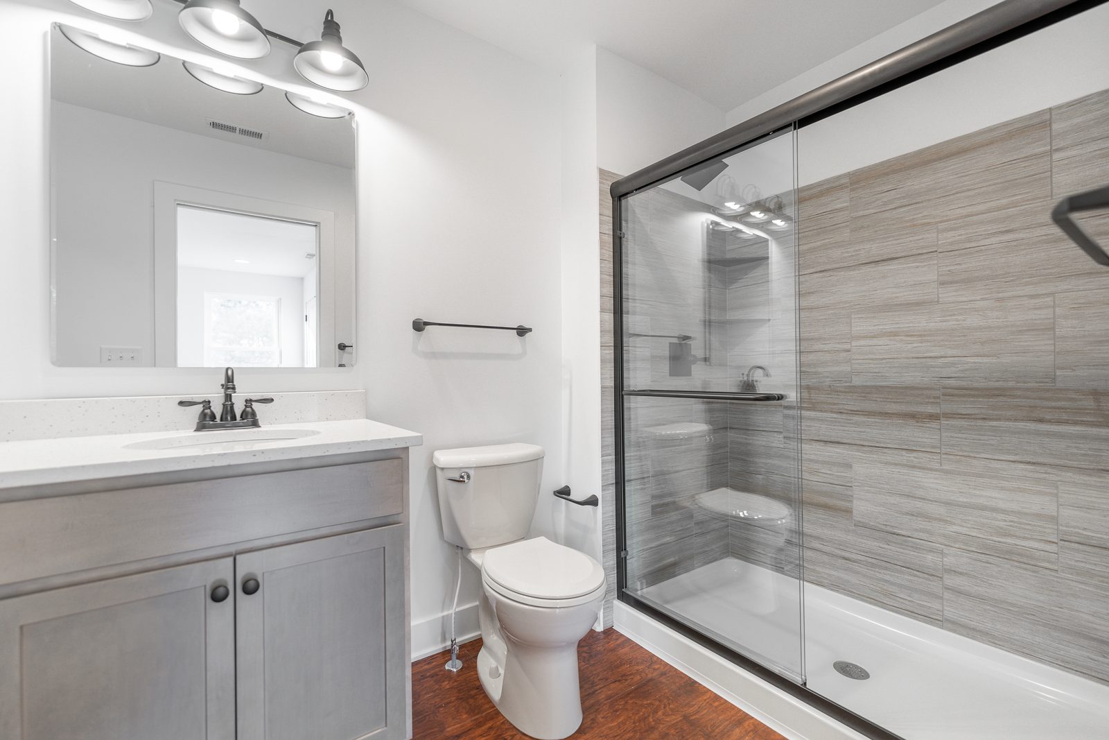 Bath with tile shower