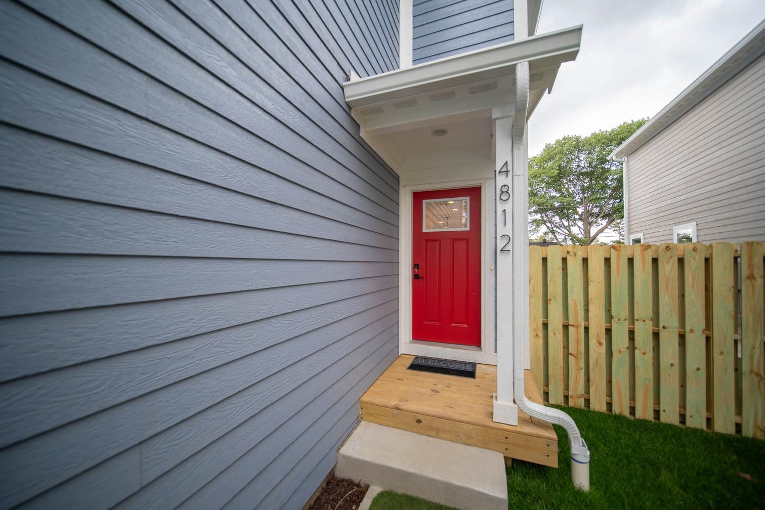 Red front door at 4812